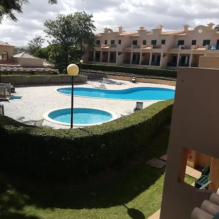 Villa V2 Aa Olhos de Agua (Albufeira)