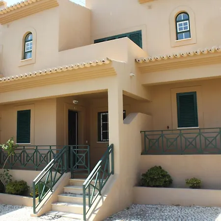 V2 Aa Villa *