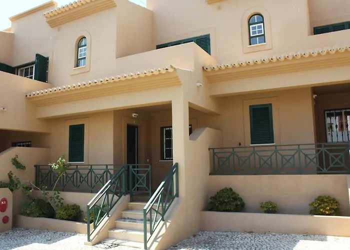V2 Aa Villa *