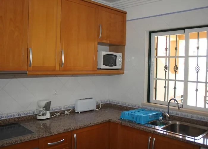 V2 Aa Olhos de Agua (Albufeira)